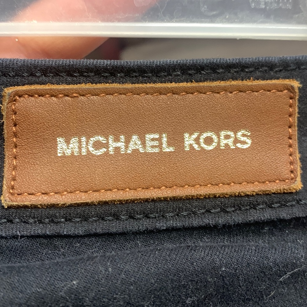 Michael Kors black short skinny jeans size 0